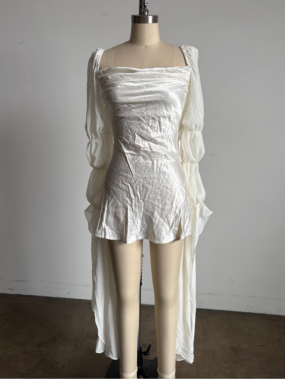 $329 NWT For Love And Lemons “Willow” Ruched Mini Dress Sz X-Large - Picture 5 of 9